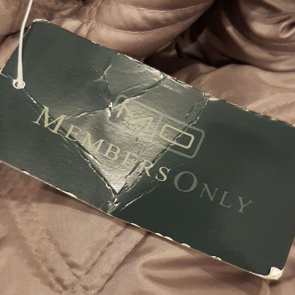 Members Only Poplin Colorblock Jacket - Picture 7 of 12